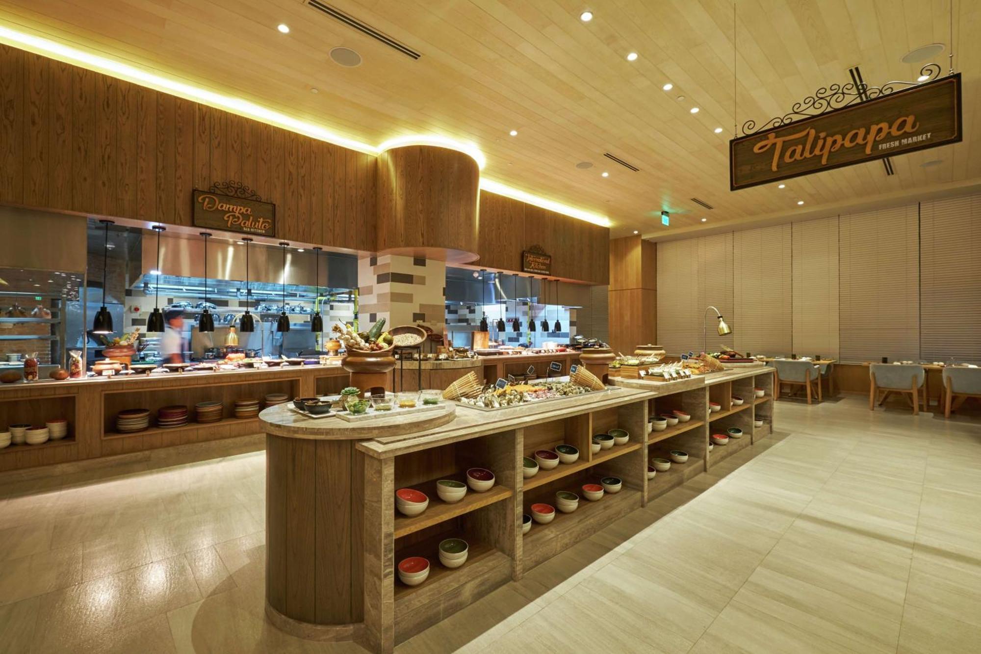 Hilton Manila Hotel Pasay Eksteriør billede