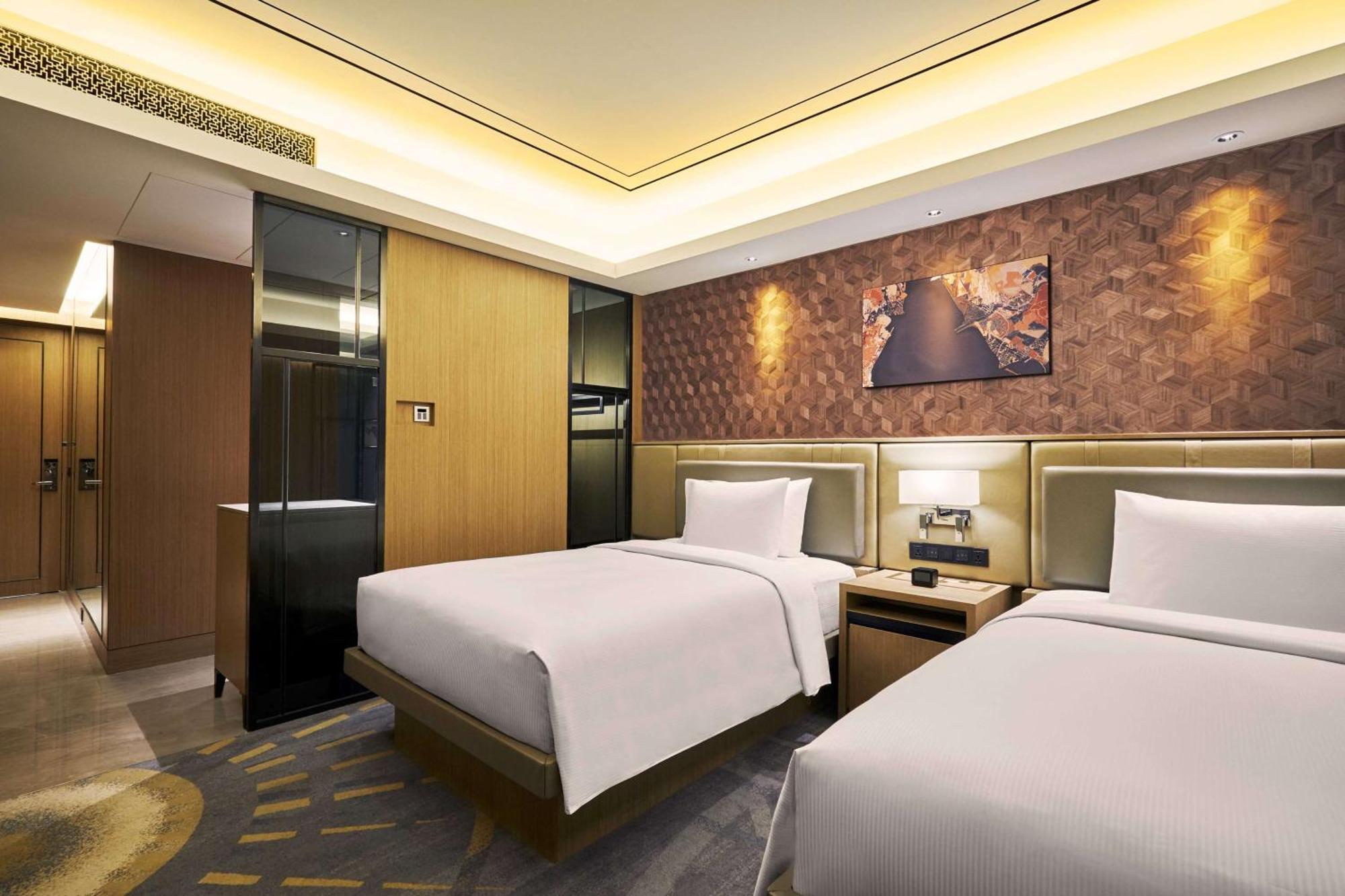 Hilton Manila Hotel Pasay Eksteriør billede