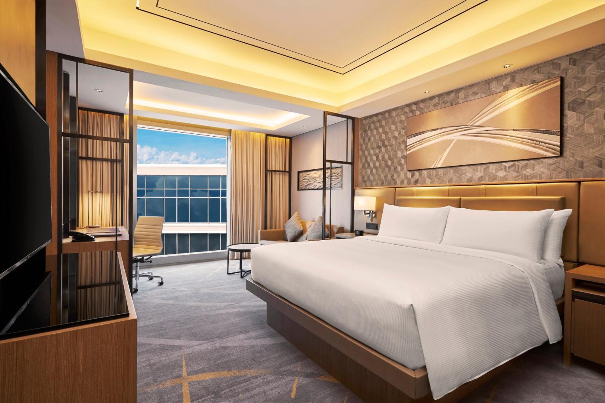Hilton Manila Hotel Pasay Eksteriør billede Deluxe Suite